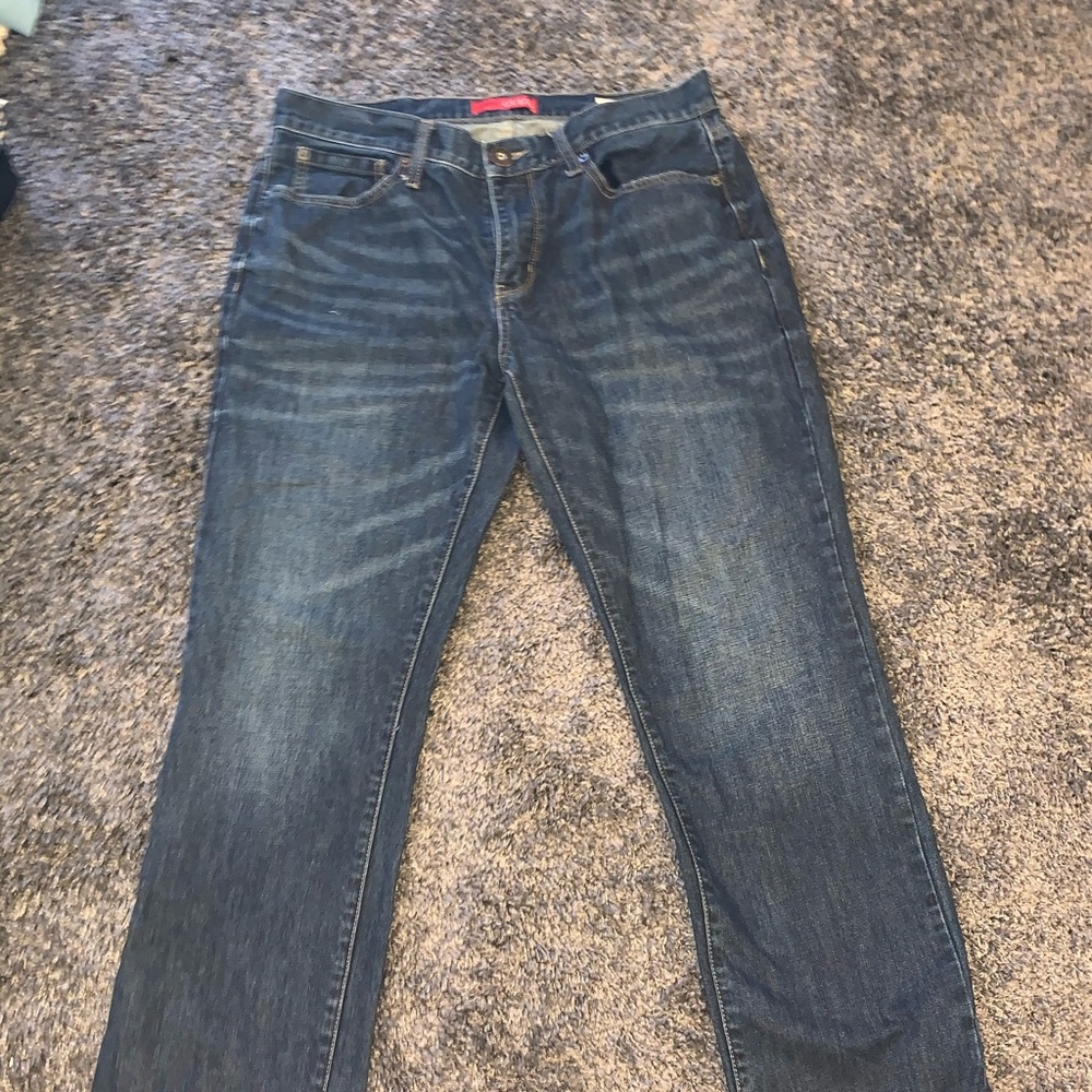 Guess Slim Straight Jeans